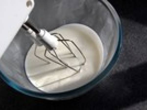 Petits pots de chantilly... à la groseille ! - Préparation etape 2