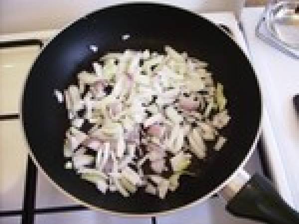 Aumonières à la bretonne : poireau, chèvre et miel - Préparation etape 3