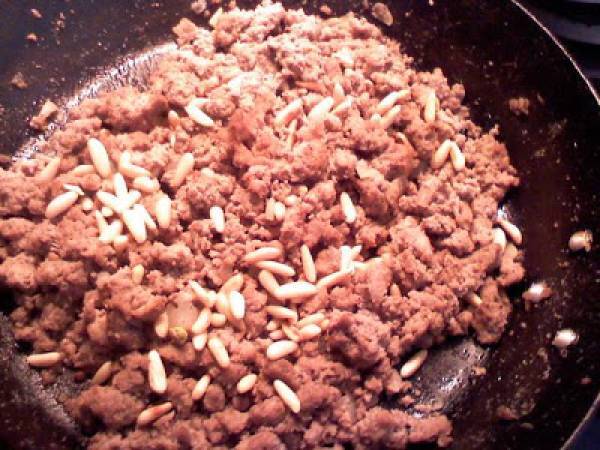 Safayeh, petites pizzas à la viande - Préparation etape 2