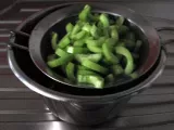 Etape 1 - Krabben-Gurkensalat - Salade de concombre et crevettes grises