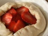 Etape 5 - Tarte briochée aux fraises, pâtisserie du matin !