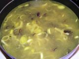 Etape 6 - Soupe chinoise au curry, poulet, poireau, champignons noirs et vermicelles