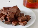 Etape 1 - Des carrés fondants au chocolat noir et lait concentré sucré