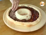 Etape 5 - Pizza aux Kit Kat et yaourt Danette au chocolat