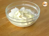 Etape 7 - Bûche de crêpes framboise chocolat blanc