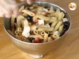 Etape 3 - Salade de pâtes, tomate, feta et olives