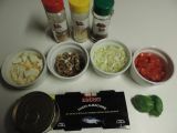 Etape 1 - Feuilleté tressé au thon, olives et épices