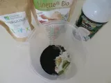 Etape 1 - Smoothie kiwi coco et spiruline sur une crème de graines de chia au lait de coco