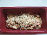 Etape 2 - Cake de spaghetti aux crevettes roses et mozza