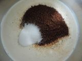 Etape 1 - Panna cotta au café garnie de ganache au chocolat, chantilly et griotte au kirsch
