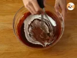 Etape 3 - Gâteau au chocolat cuisson express au micro-ondes (seulement 5 minutes! )