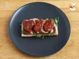Etape 3 - Sandwich au magret fumé, tomates séchées, roquette et balsamique