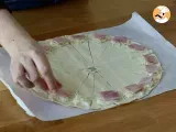 Etape 2 - Croissants feuilletés à la béchamel, au jambon et au fromage