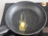 Etape 4 - Omelette au fromage, la recette express prête en 5 minutes !