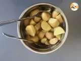 Etape 2 - Pommes de terre rôties au four, la recette classique et inratable