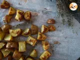 Etape 6 - Pommes de terre rôties au four, la recette classique et inratable