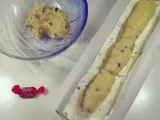 Etape 4 - Bûche façon cheesecake (sans cuisson) aux Oreo, éclats de Daim et coeur Cookie dough