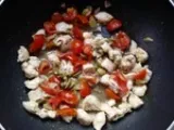 Etape 4 - Dés de Poulet aux Olives et Tomates au Curcuma...