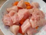 Etape 1 - BBC: brochettes de poulet à l'abricot frais