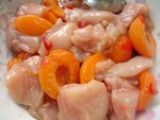 Etape 2 - BBC: brochettes de poulet à l'abricot frais
