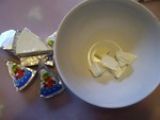 Etape 1 - Mini Mouillettes à la Sauce Vache Qui Rit Curcumatisée