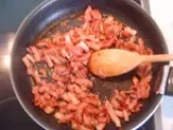 Etape 2 - Macaronis lardon, sauce tomate