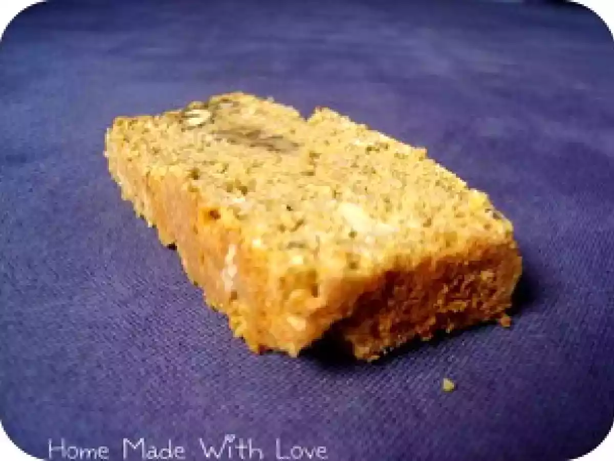 1 AN ! Cake au potiron, flocons d'avoine et noix - 2pts/part - bis repetita