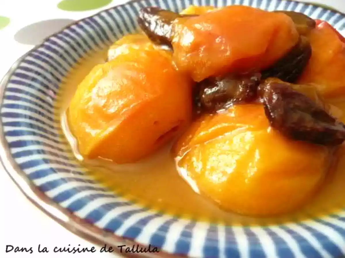 Abricots et raisins secs compotés au rhum et à la cardamome