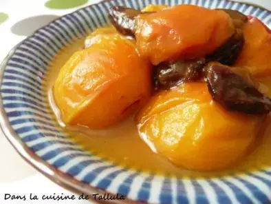 Abricots et raisins secs compotés au rhum et à la cardamome