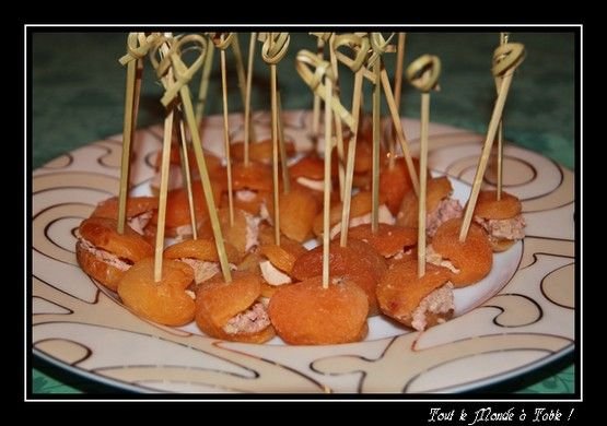 Recette : abricots farcis au foie gras en amuse-bouche