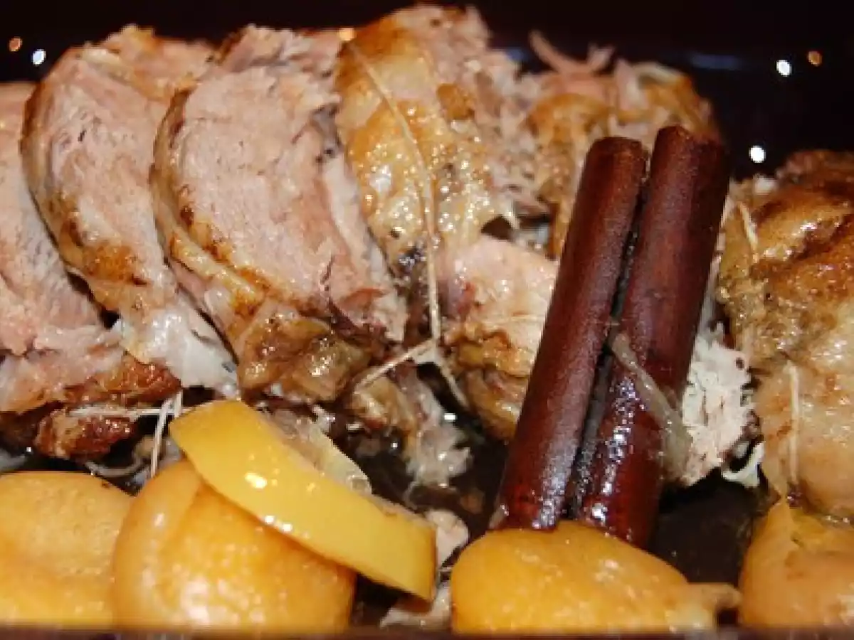 Agneau de 7 heures aux abricots et citrons confits