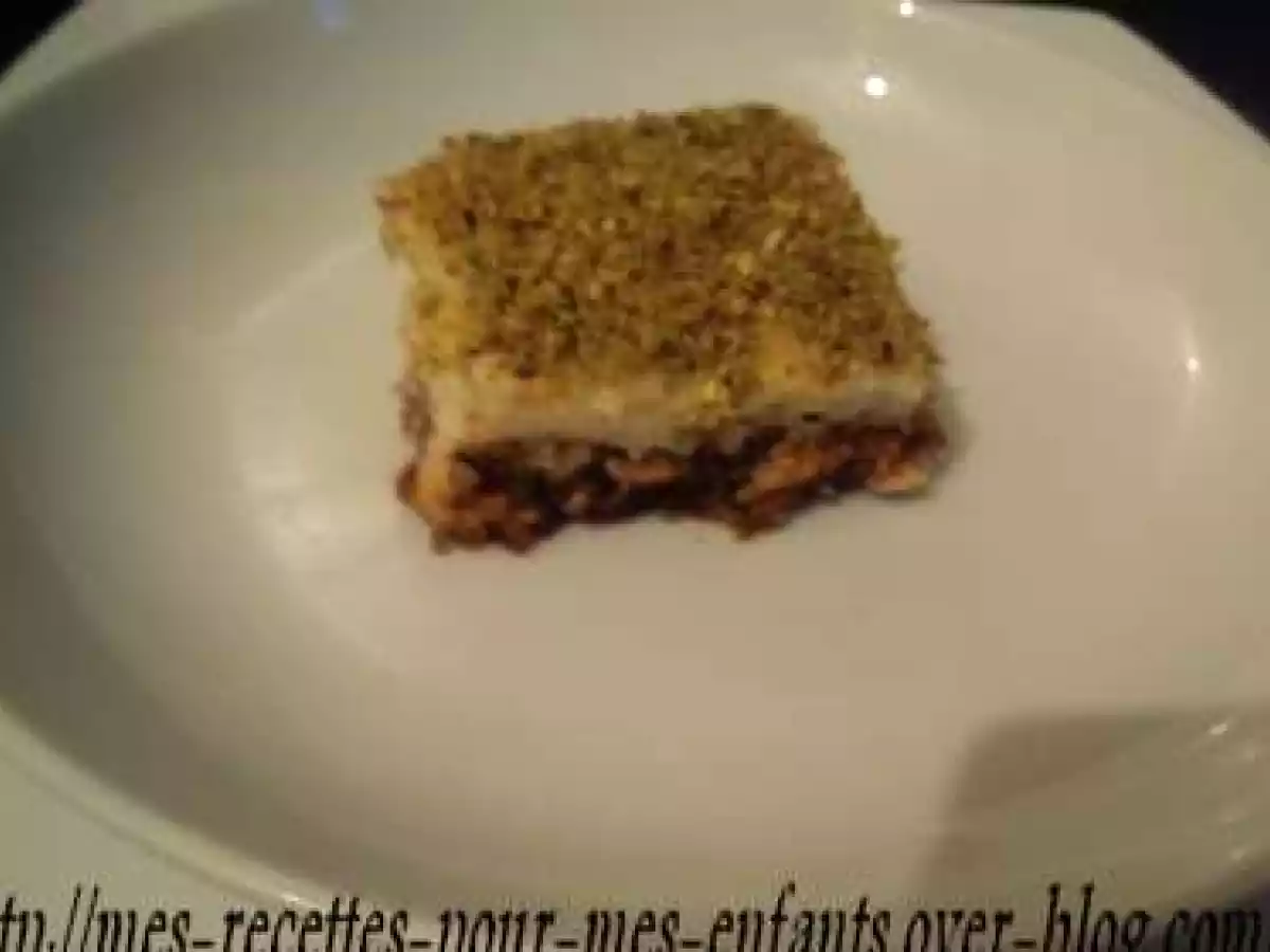 Aiche el saraya pâtisserie à la crème et pistaches (Syrie)