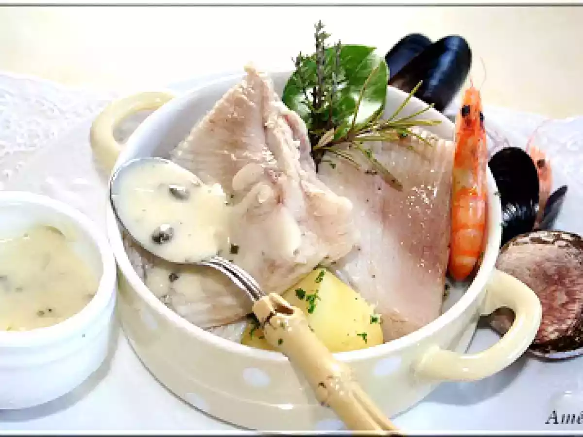 AILES DE RAIE, SAUCE AUX CAPRES