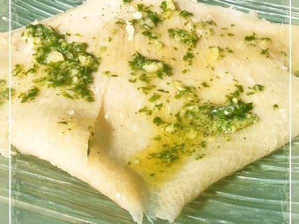 Ailes De Raie Vapeur Aux Herbes Recette Ptitchef