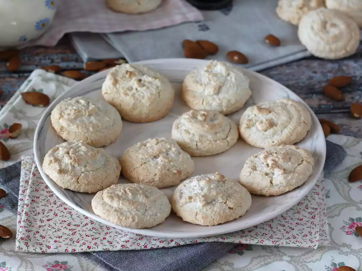 Amaretti, les gourmandises italiennes aux amandes parfaites avec le café! - photo 2