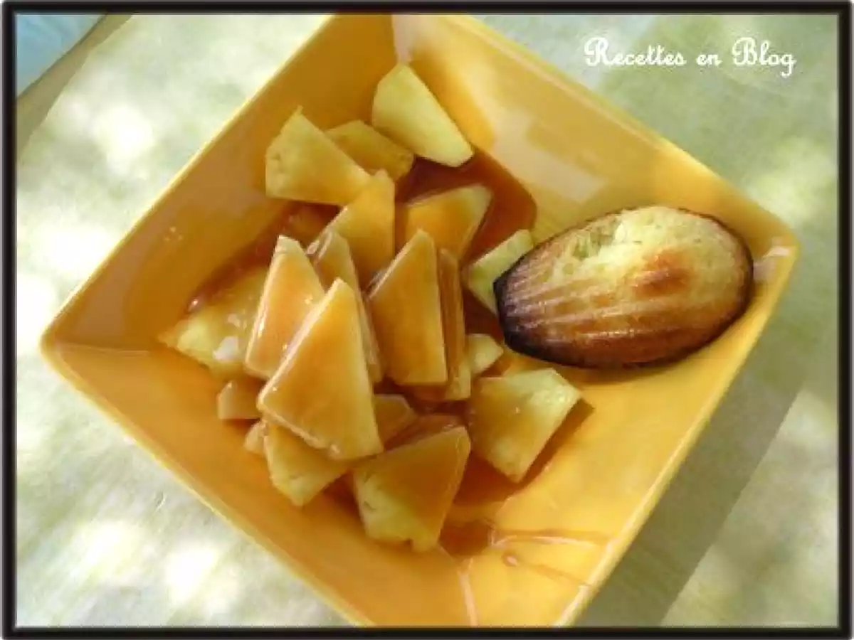 ANANAS A LA CRÈME DE CARAMEL AU BEURRE SALE