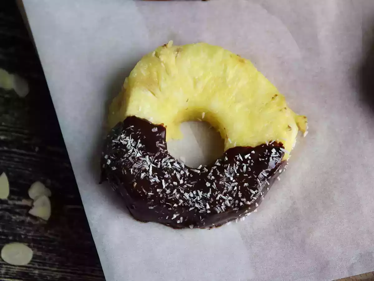 Ananas au chocolat: le dessert parfait à faire avec les enfants - photo 2