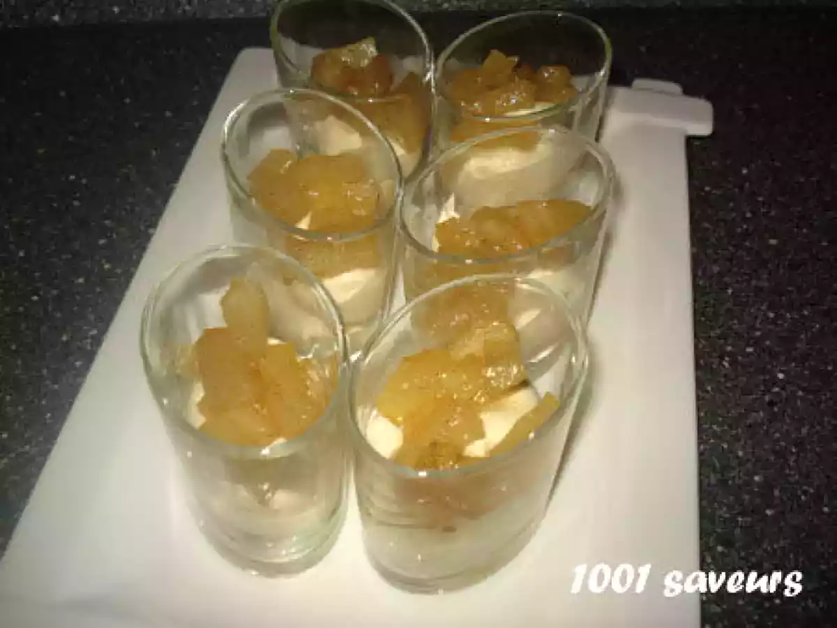 Ananas confit miel-vanille et mascarpone en verrines