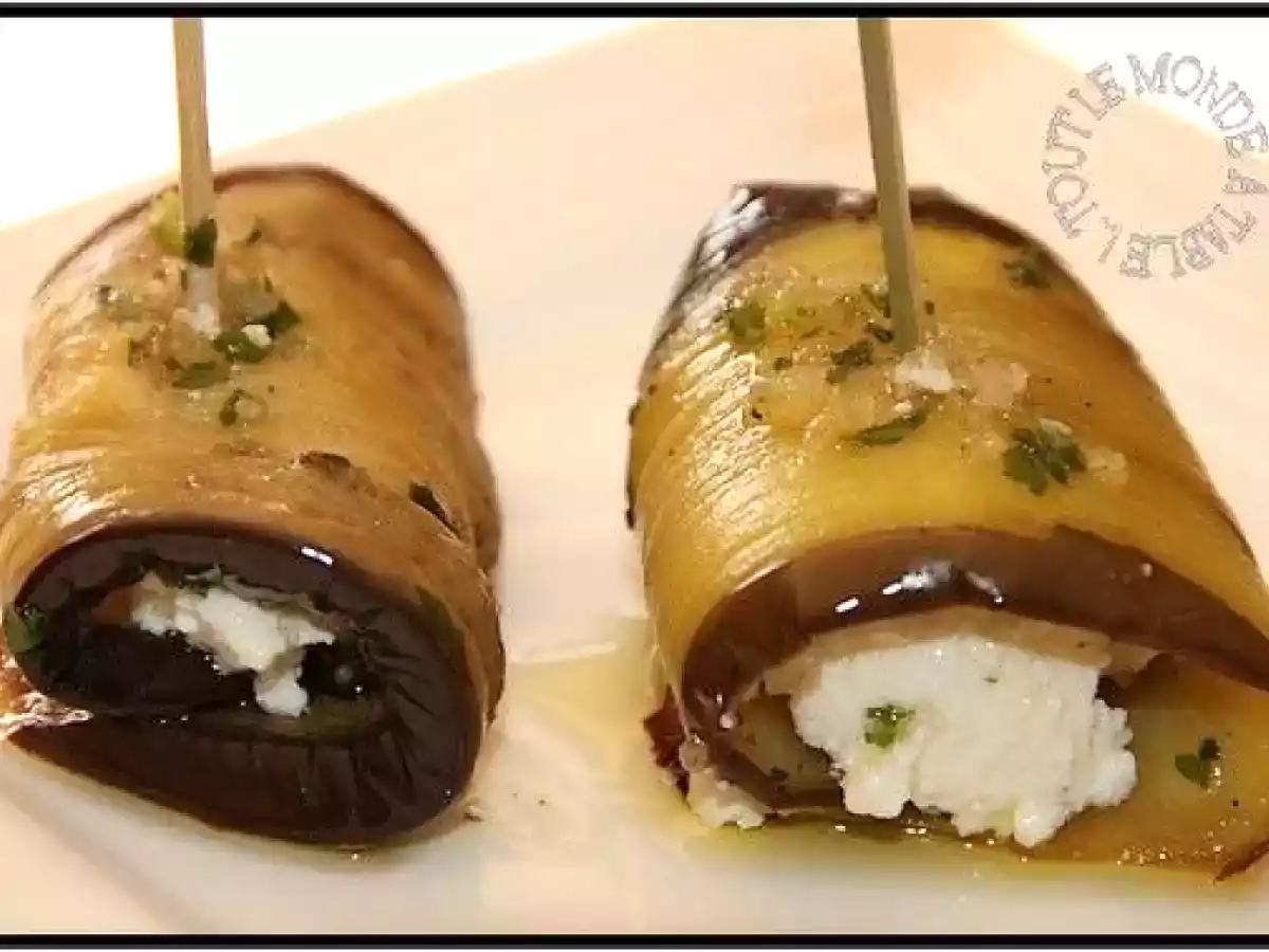 Antipasti : aubergines marinées farcies à la ricotta au basilic - photo 3