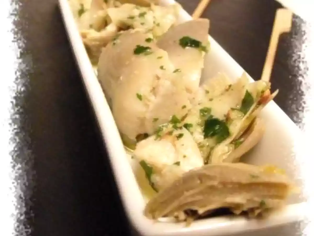 Antipasti d'Artichauts marinés