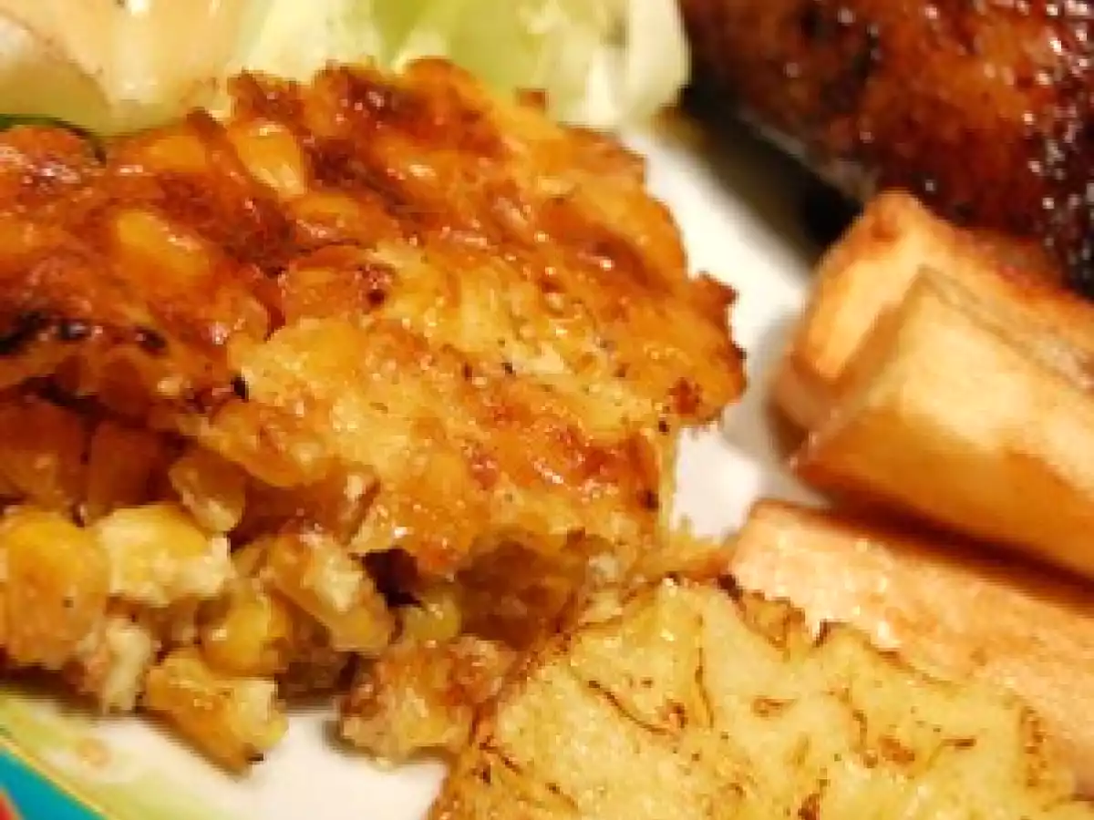 Assiette Soul Food - pudding de maïs et BBQ ribbs