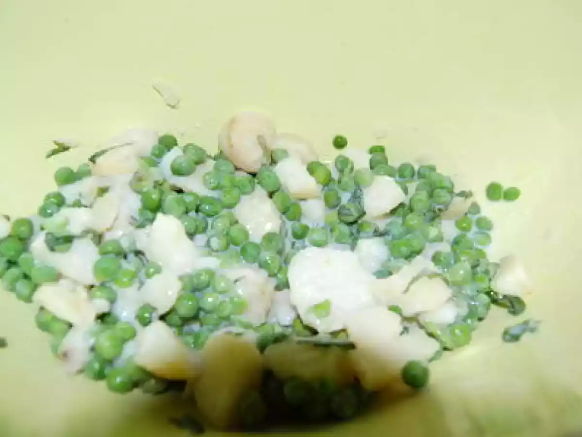 Avec cette chaleur, une petite recette de salade Pomme de Terre - Petits Pois - Menthe