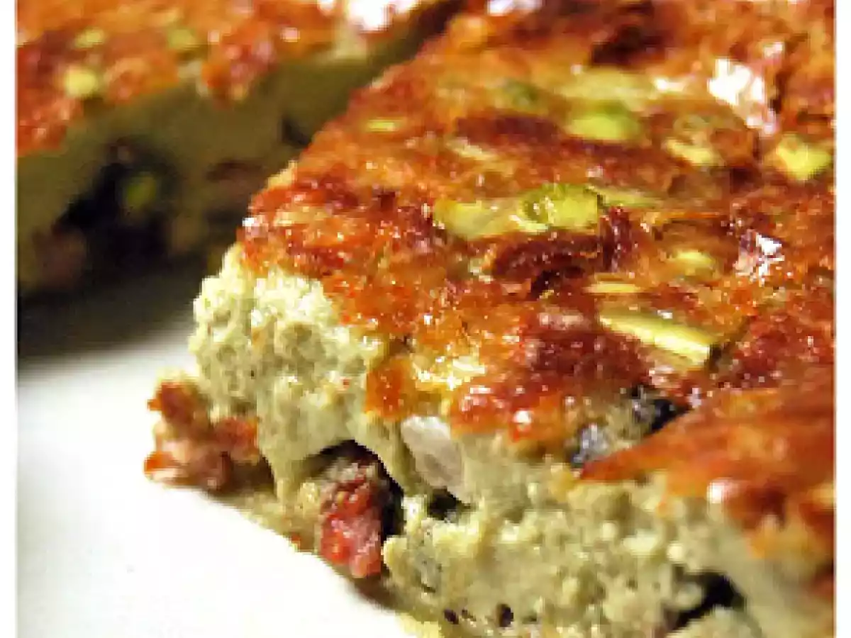 Avec une pâte feuilletée, pistache, nougatine et poivre