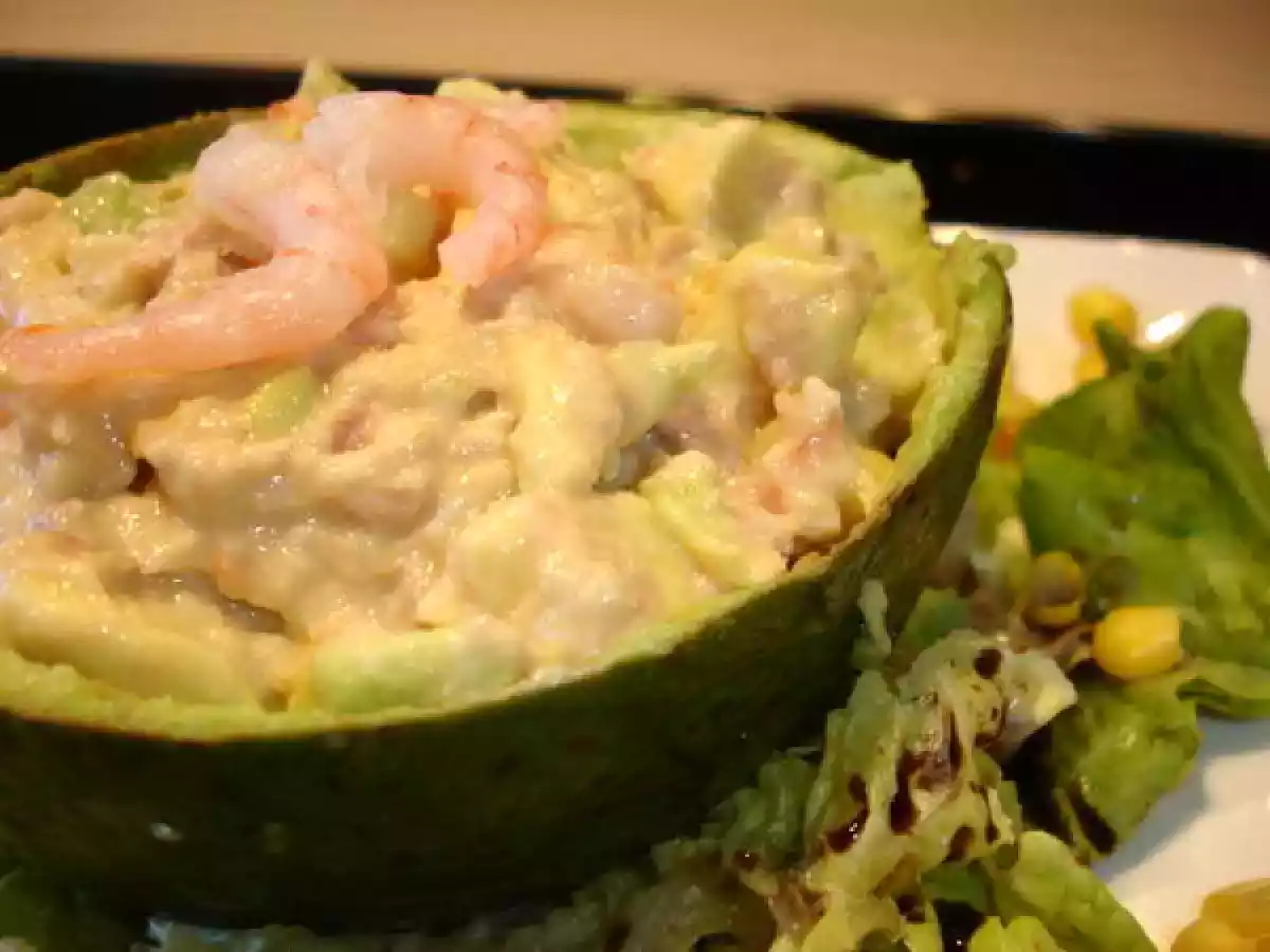 AVOCAT FARCI CRABE-THON-CREVETTES