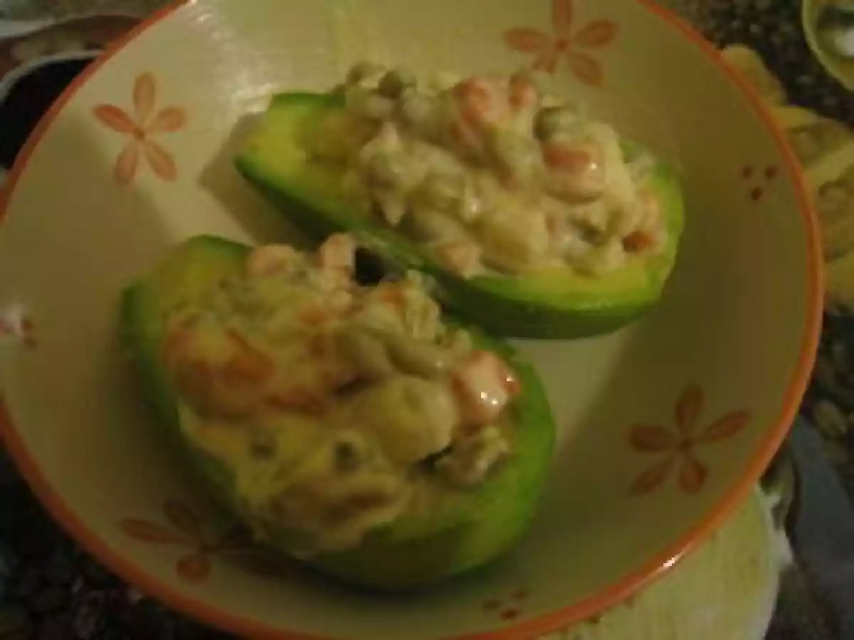 Avocat farcis à la macédoine et ma mayo maison