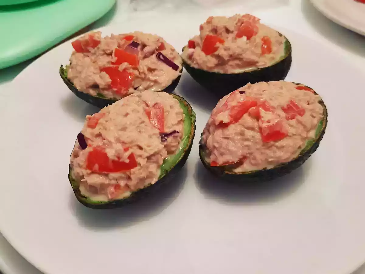 Avocats farcis au thon