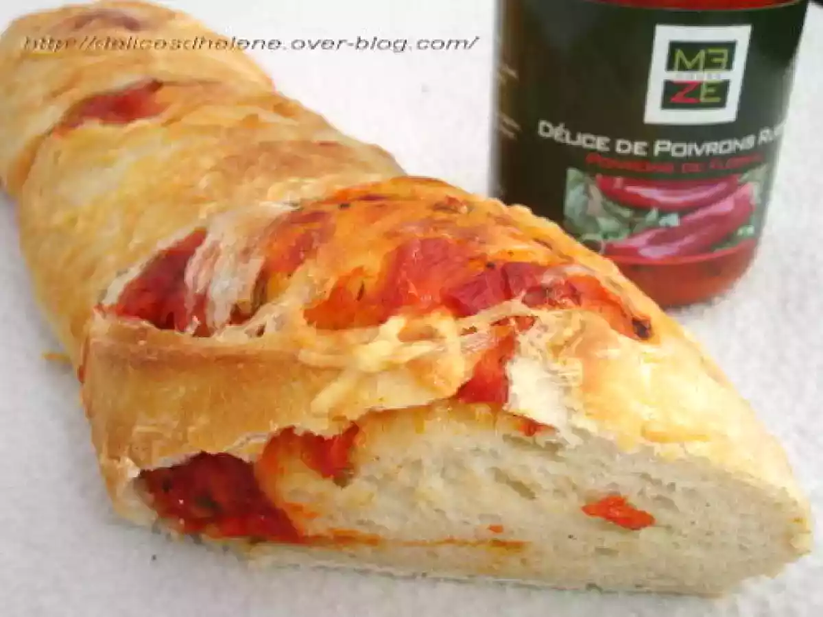BAGUETTE FOURREE AU DELICE DE POIVRONS