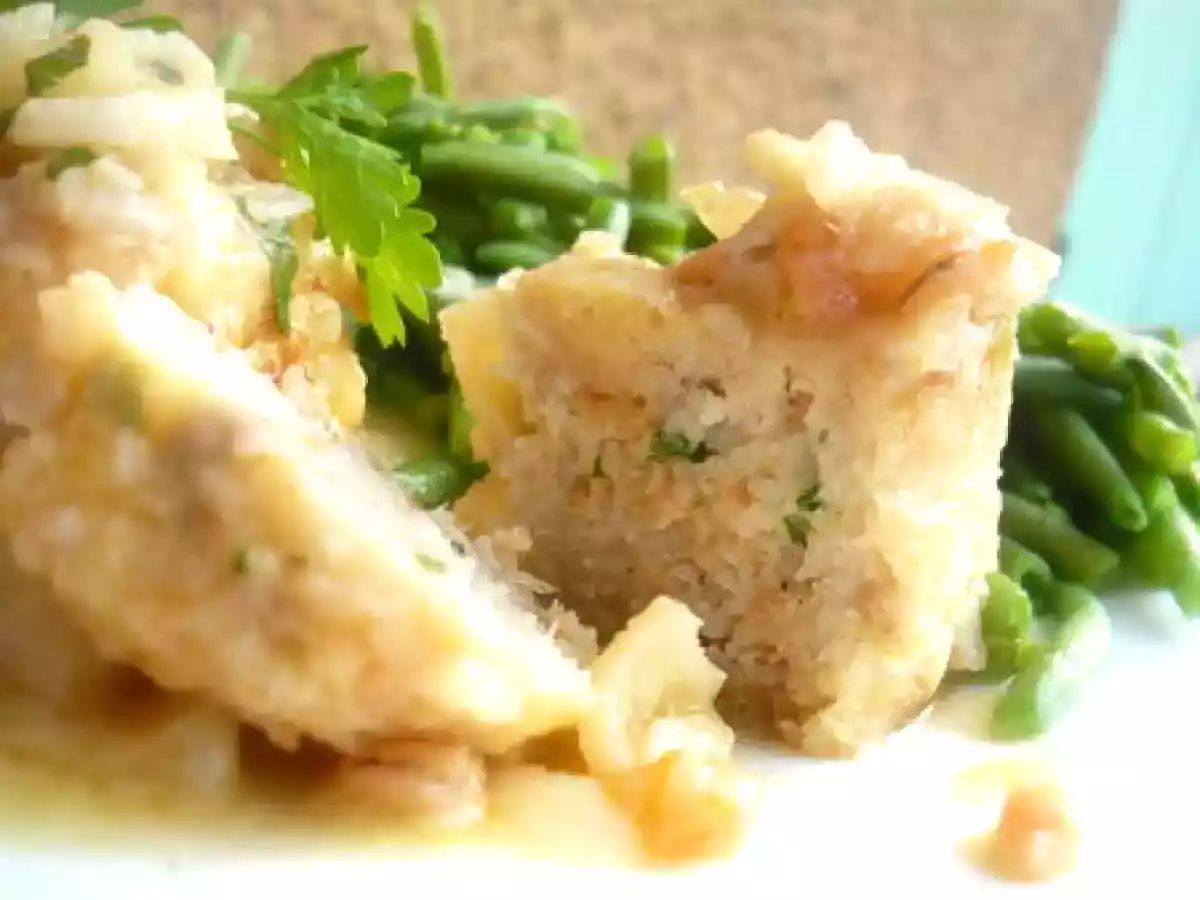 Ballotins de colin au coeur de saumon fumé.