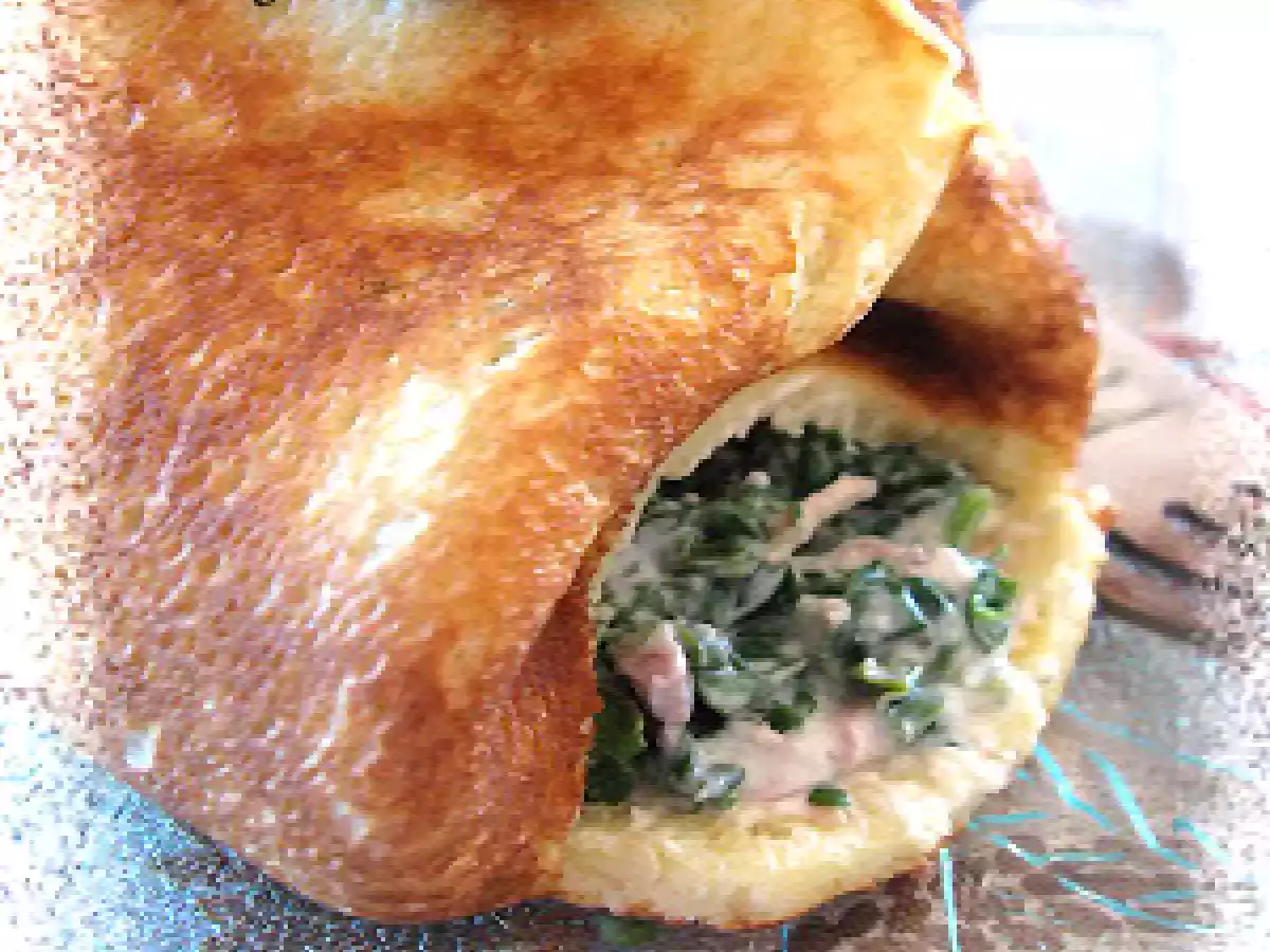 Baluchons aux épinards crémeux et au confit de canard