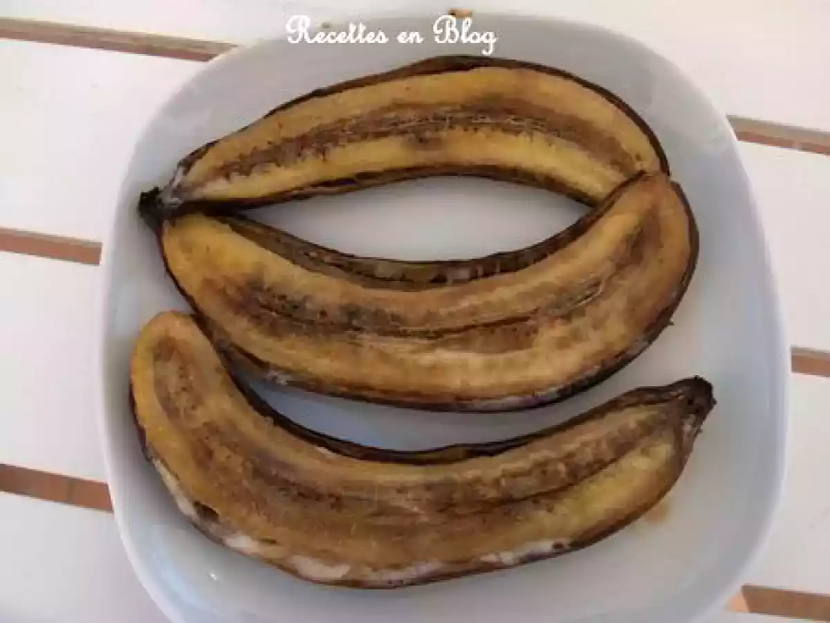 BANANES FLAMBEES AU BARBECUE